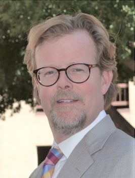 Andrew Victor Headshot e